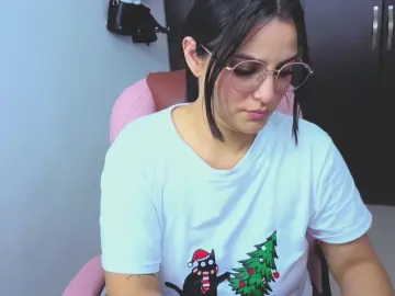 Atenea_love07  live sex cam