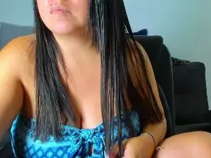 Milla_moon1  live sex cam