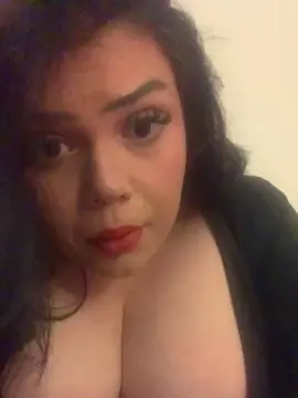 Missyummyhot  live sex cam