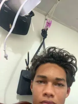 Cachinhos001  live sex cam