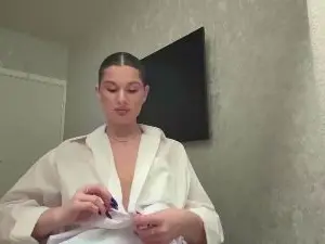NatalyaTignor  live sex cam