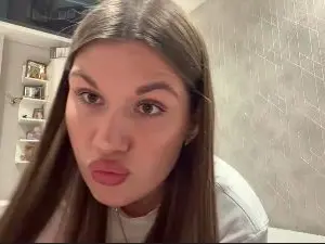 NatalyaTignor  live sex cam