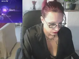 Cerise132  live sex cam