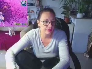 Cerise132  live sex cam