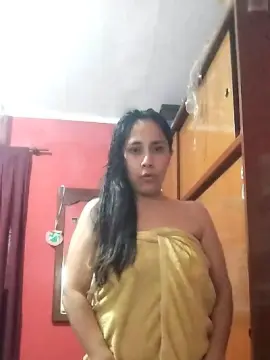 LuzMaria  live sex cam