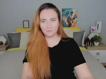 NaughtytFox  live sex cam