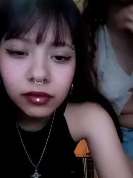 Ludd_o  live sex cam