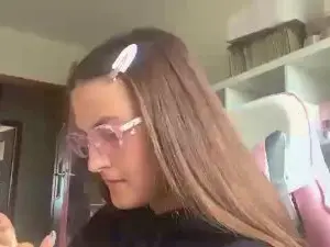 Mariahihi  live sex cam