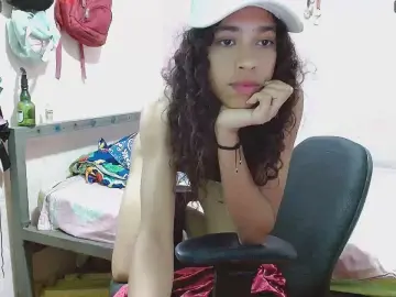 Zoe_Khaterine  live sex cam