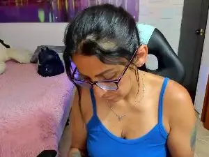 Alma_blue  live sex cam