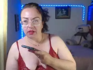 Cherry_Velvet  live sex cam