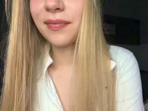 LiliDevargas  live sex cam