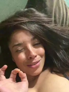 Anouk5  live sex cam