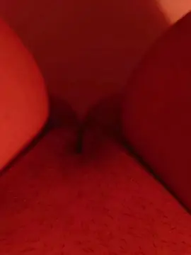 Farfallina96  live sex cam