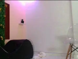 Paola20atletic  live sex cam