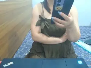 Lily9x  live sex cam