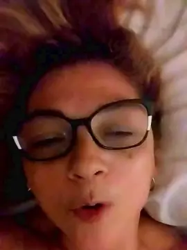 Milfsexy1  live sex cam