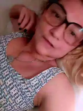 Milfsexy1  live sex cam