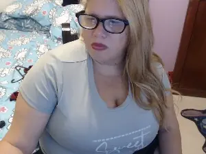EliTaylor  live sex cam