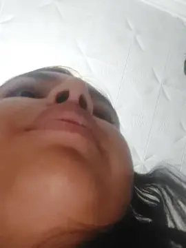 Jazmin182  live sex cam