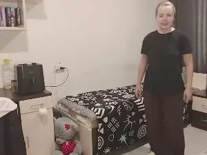 LisaBrackley  live sex cam