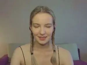 MitzieParonto  live sex cam