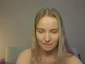 MitzieParonto  live sex cam