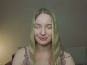 MitzieParonto  live sex cam