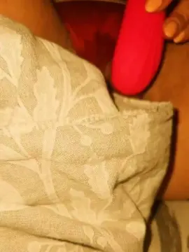 Mojosexe3  live sex cam