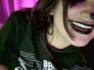 Evva_lover  live sex cam