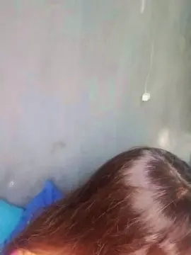 Bele87  live sex cam
