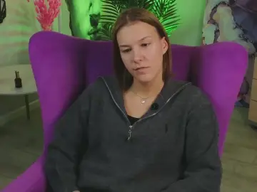 ThanhGollnick  live sex cam