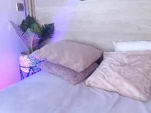 Chel_Stone  live sex cam