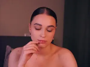 GiannaScharmer  live sex cam