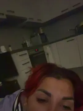 Sara95  live sex cam