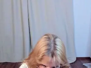 IsaNamdar  live sex cam