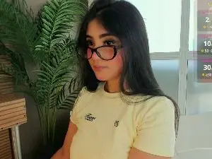 Bellinda_21  live sex cam