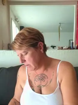 Alyssa_lovee  live sex cam