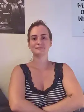 Lollipop6464  live sex cam