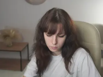 AnderaHillyard  live sex cam