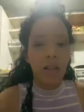 Rizos66  live sex cam