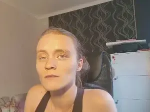SuzetteBuenger  live sex cam