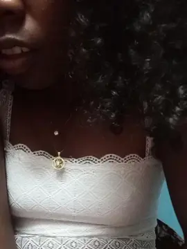 Alexiah3  live sex cam