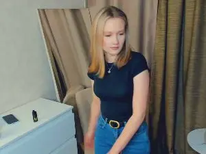 KendraRiser  live sex cam