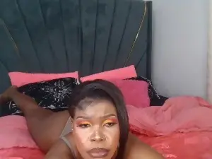 QueenB  live sex cam