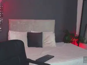 Little_aliz  live sex cam
