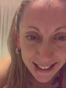 Cokii4  live sex cam