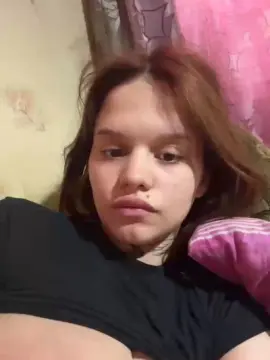 Olivkaa  live sex cam