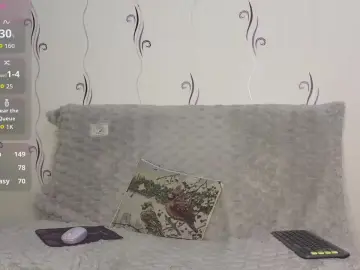 Secret_smile  live sex cam