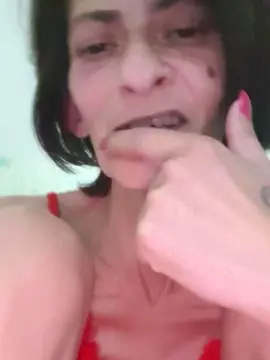 SquirtValentina  live sex cam